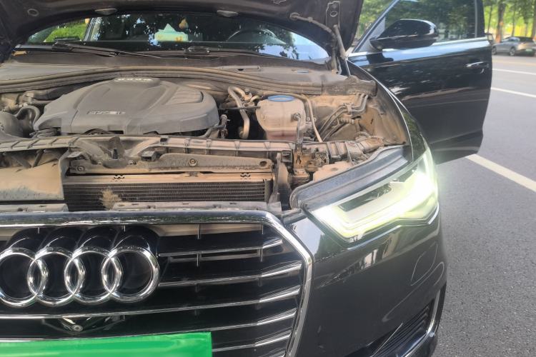 Used Audi A6L 2016 TFSI Sport Edition Engine Bay Left