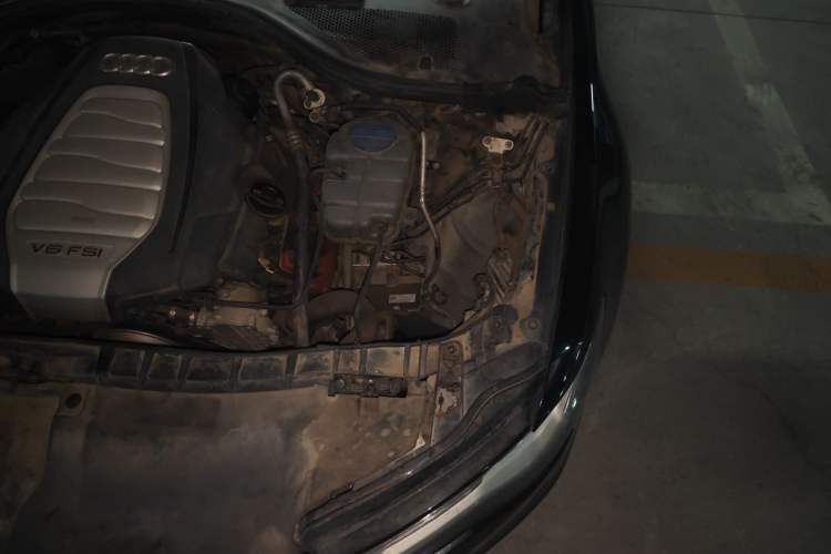 Used Audi A6L 2016 30 FSI Comfort Version Engine Bay Left