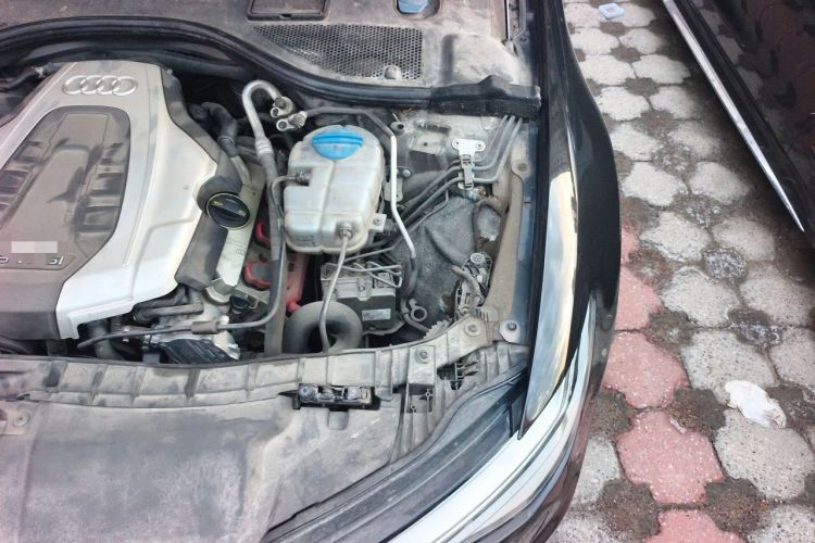 Used Audi A6L 2016 45 TFSI quattro Sport Edition Engine Bay Left