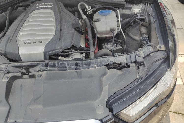 Used Audi A6L 2016 30 FSI Technology Model Engine Bay Left