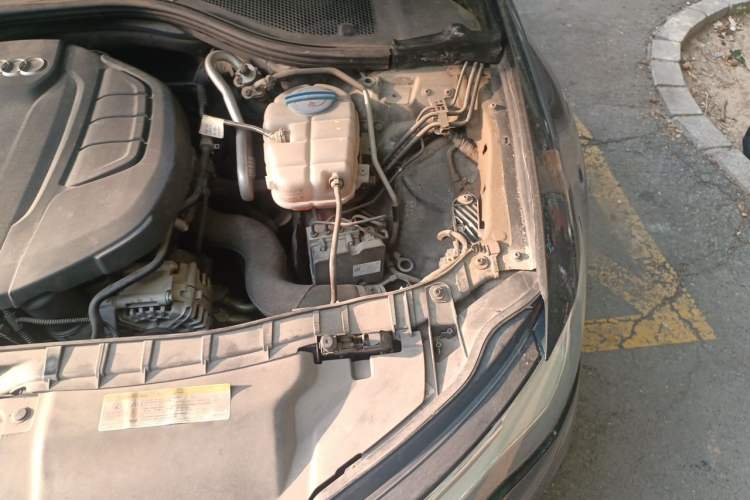 Used Audi A6L 2016 TFSI Technology Edition Engine Bay Left