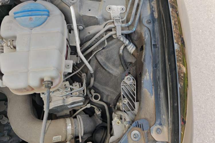 Used Audi A6L 2016 TFSI Technology Edition Engine Bay Left
