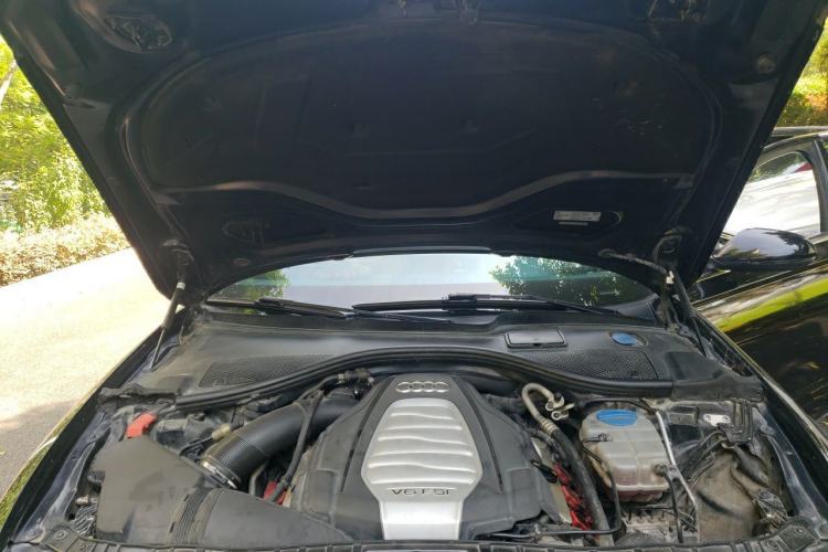 Used Audi A6L 2016 30 FSI Comfort Version Engine Bay