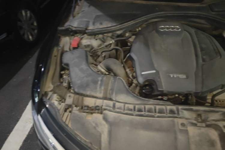 Used Audi A6L 2016 TFSI Sport Edition Engine Bay Right