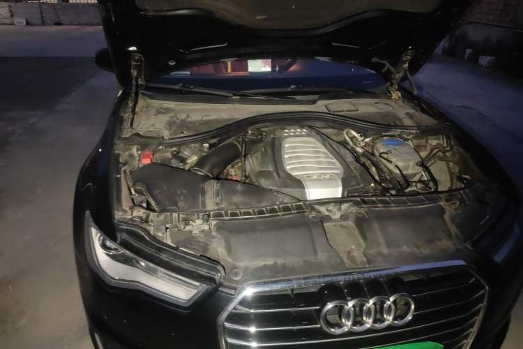 Used Audi A6L 2016 30 FSI Comfort Version Engine Bay Right