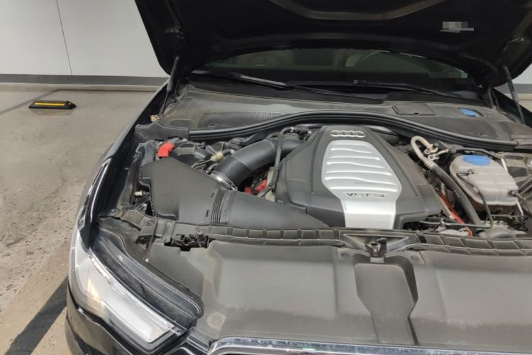 Used Audi A6L 2016 30 FSI Comfort Version Engine Bay Right