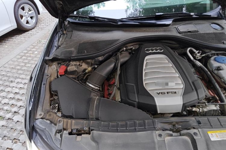 Used Audi A6L 2016 30 FSI Comfort Version Engine Bay Right