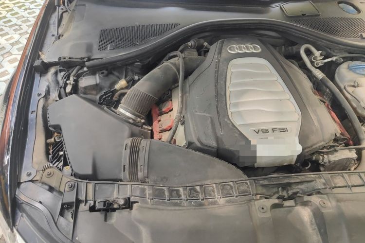 Used Audi A6L 2016 30 FSI Comfort Version Engine Bay Right