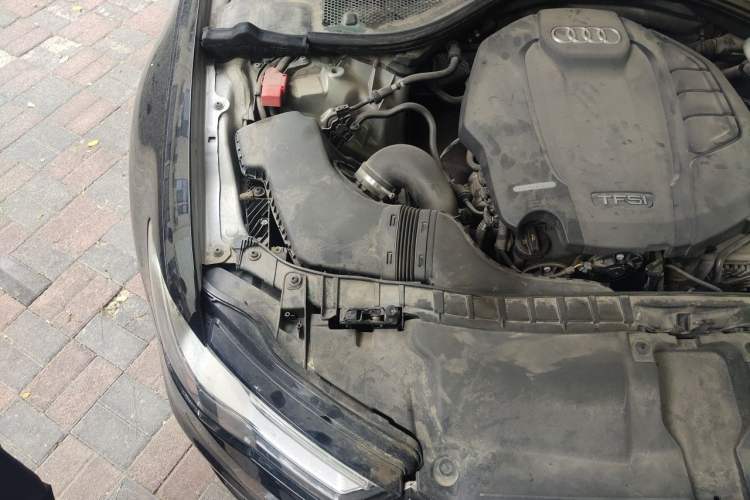 Used Audi A6L 2016 TFSI Technology Edition Engine Bay Right