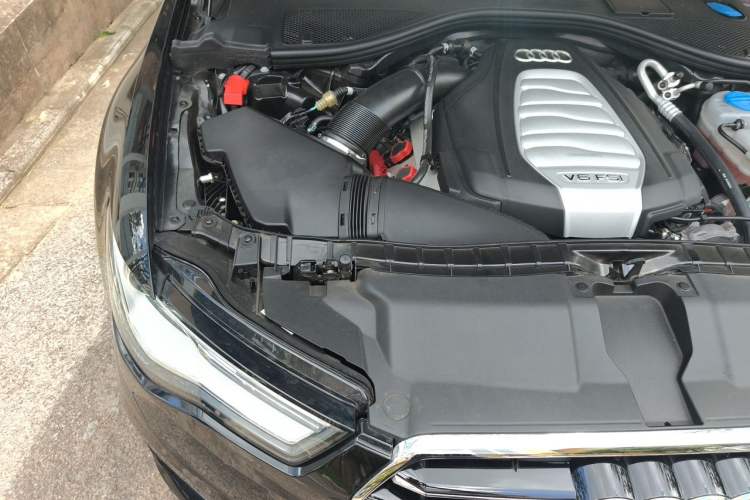 Used Audi A6L 2016 30 FSI Technology Model Engine Bay Right