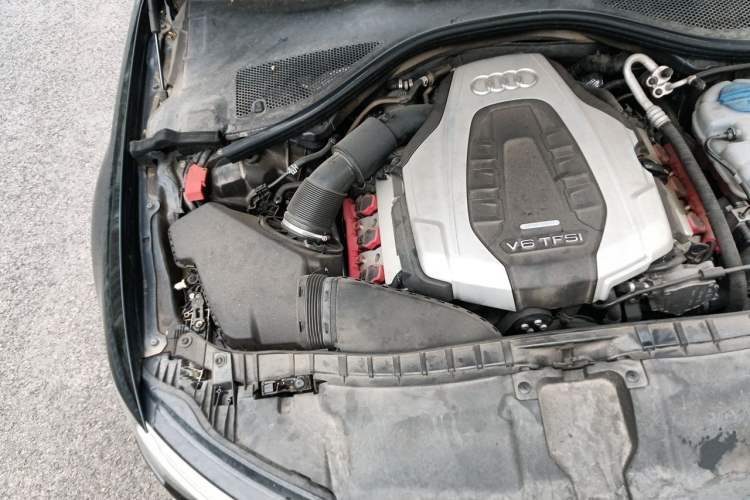 Used Audi A6L 2016 45 TFSI quattro Sport Edition Engine Bay Right