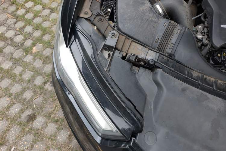 Used Audi A6L 2016 TFSI Technology Edition Engine Bay Right