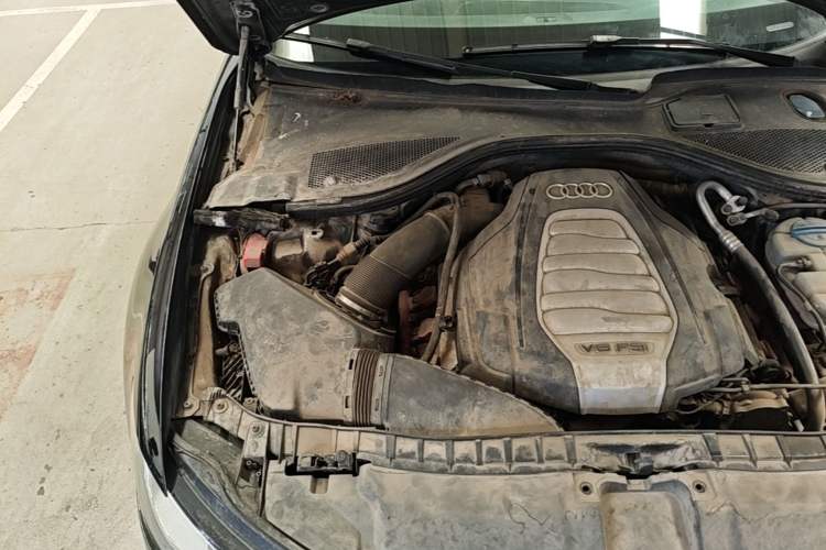 Used Audi A6L 2016 30 FSI Technology Model Engine Bay Right