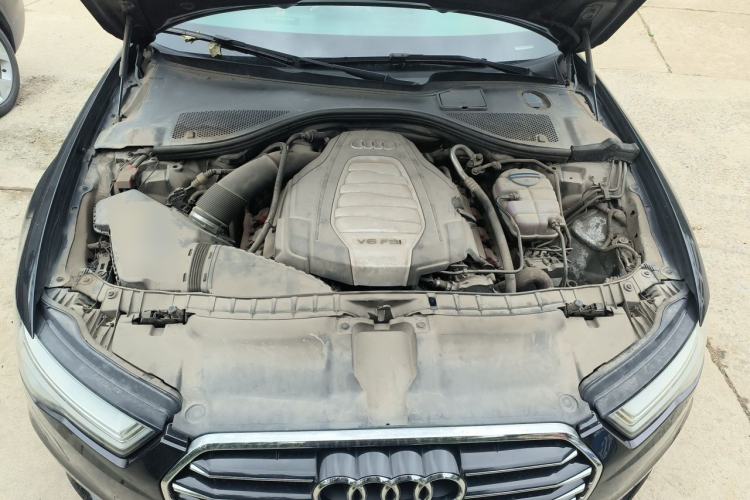Used Audi A6L 2016 30 FSI Comfort Version Engine Bay