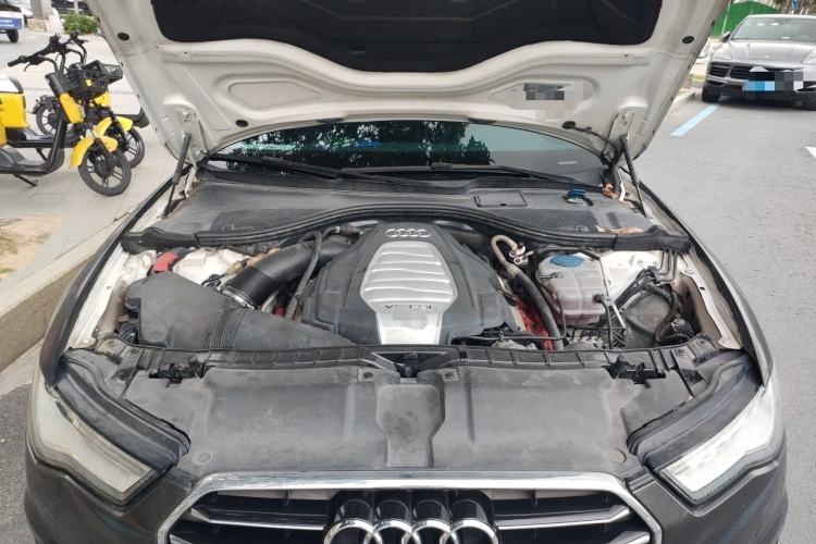 Used Audi A6L 2016 30 FSI Comfort Version Engine Bay