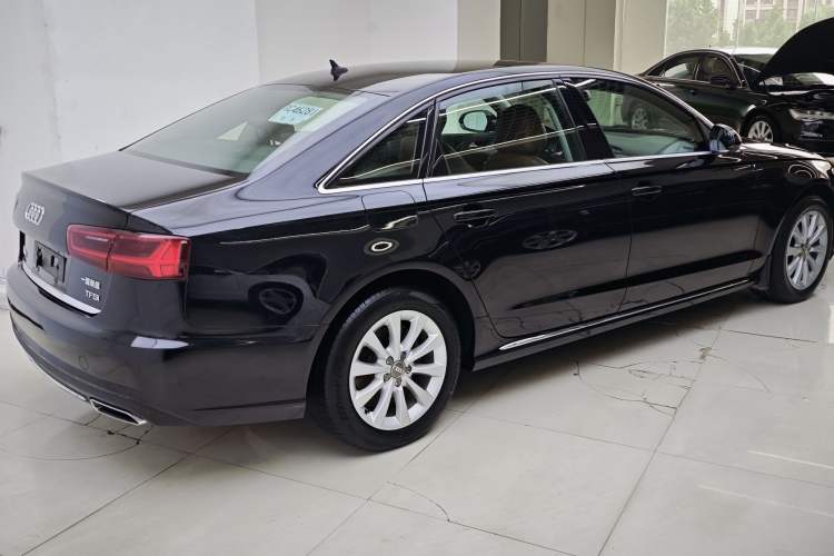 Used Audi A6L 2016 TFSI Technology Edition Exterior 4