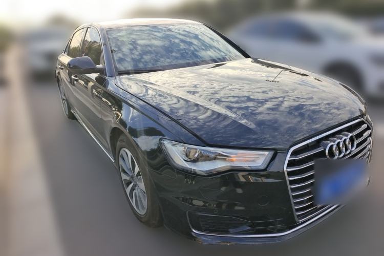 Used Audi A6L 2016 30 FSI Comfort Version Front Right 45 Deg