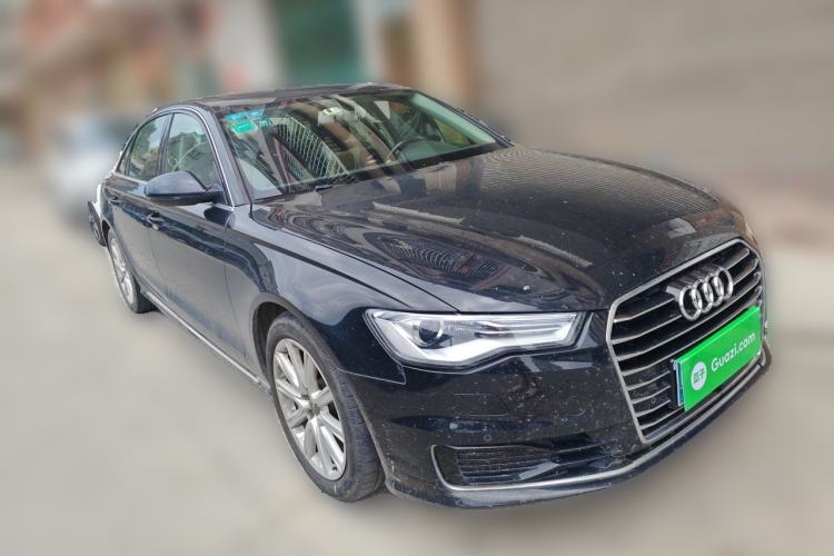 Used Audi A6L 2016 TFSI Technology Edition Front Right 45 Deg