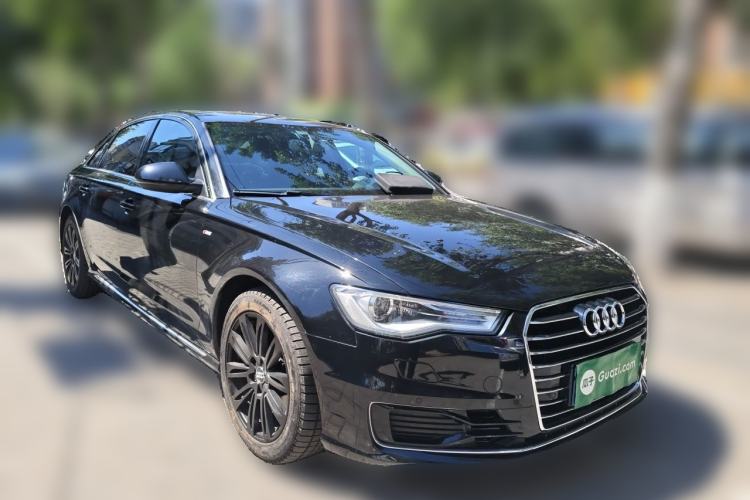 Used Audi A6L 2016 TFSI Technology Edition Front Right 45 Deg