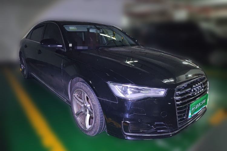 Used Audi A6L 2016 TFSI Technology Edition Front Right 45 Deg