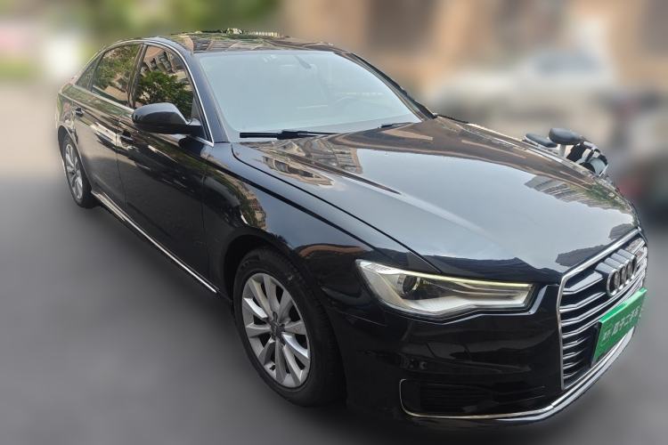 Used Audi A6L 2016 TFSI Technology Edition Front Right 45 Deg