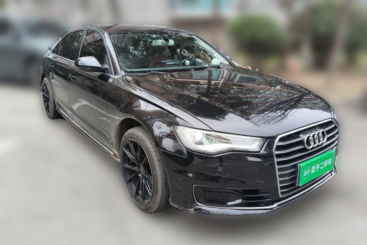 Used Audi A6L 2016 TFSI Technology Edition Front Right 45 Deg