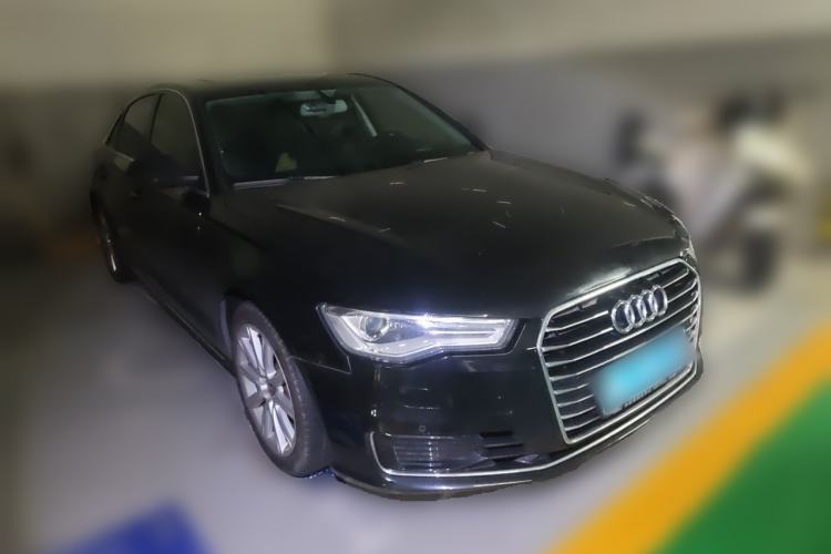 Used Audi A6L 2016 TFSI Technology Edition Front Right 45 Deg