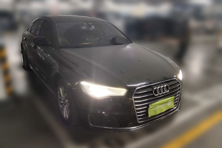 Used Audi A6L 2016 TFSI Technology Edition Front Right 45 Deg