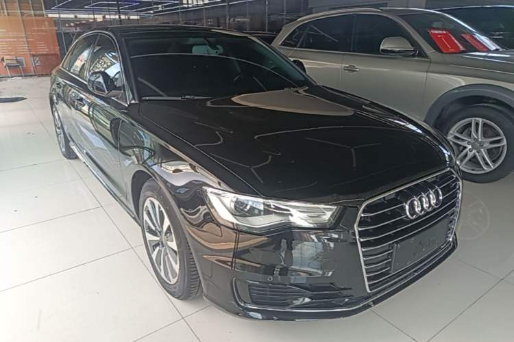 Used Audi A6L 2016 30 FSI Comfort Version Front Right 45 Deg