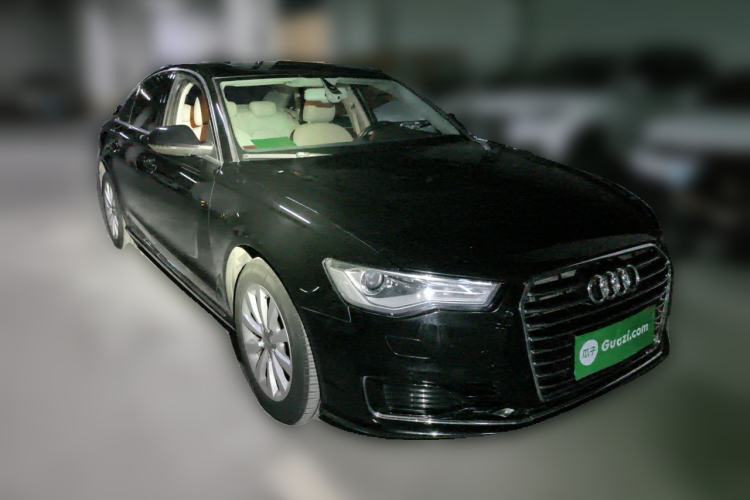 Used Audi A6L 2016 TFSI Technology Edition Front Right 45 Deg