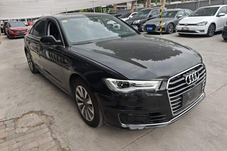 Used Audi A6L 2016 TFSI Comfort Model Front Right 45 Deg