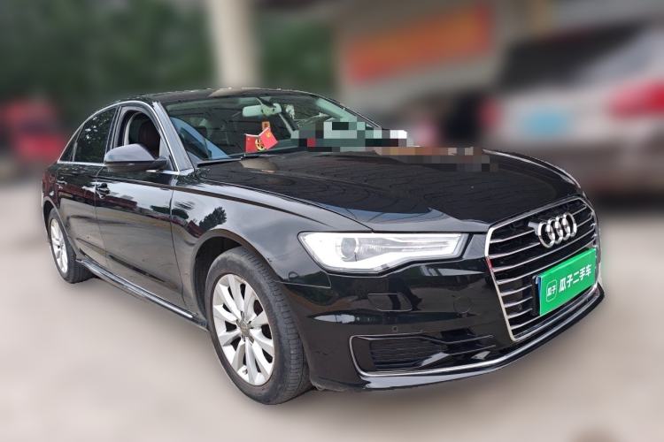 Used Audi A6L 2016 TFSI Technology Edition Front Right 45 Deg
