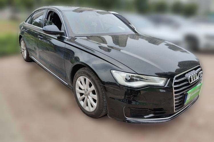 Used Audi A6L 2016 TFSI Technology Edition Front Right 45 Deg