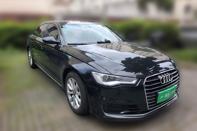 Used Audi A6L 2016 TFSI Technology Edition Front Right 45 Deg