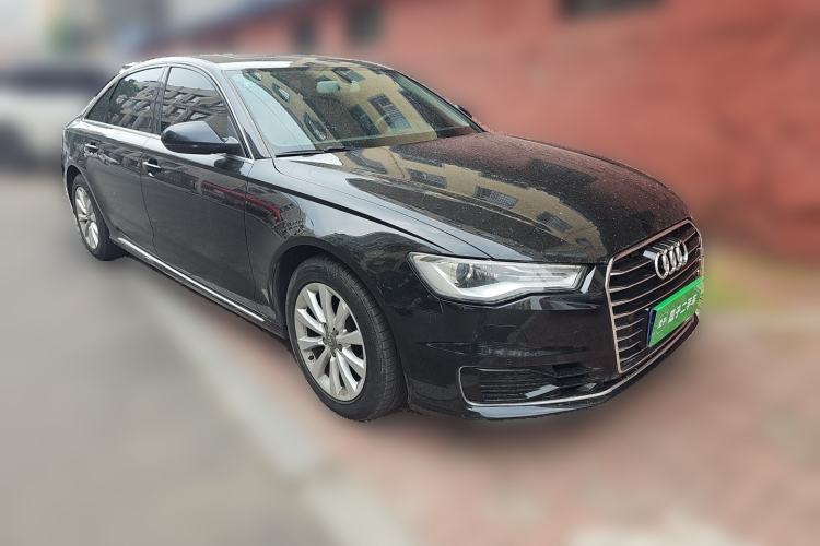Used Audi A6L 2016 TFSI Technology Edition Front Right 45 Deg
