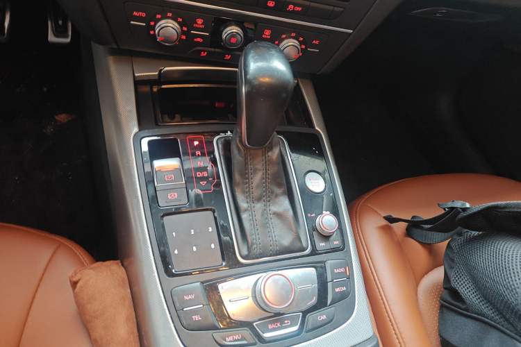 Used Audi A6L 2016 TFSI Sport Edition Gear Lever