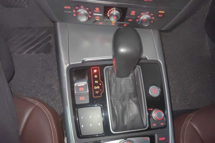 Used Audi A6L 2016 TFSI Technology Edition Gear Lever