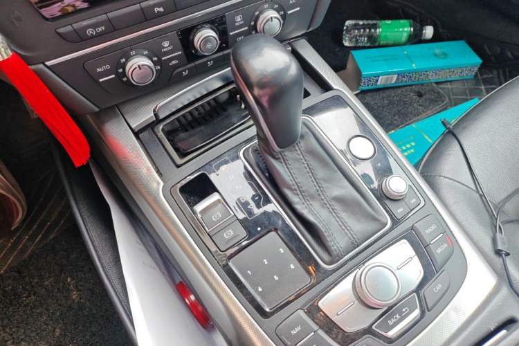 Used Audi A6L 2016 TFSI Technology Edition Gear Lever