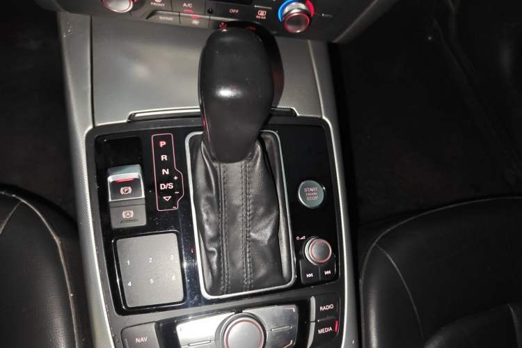 Used Audi A6L 2016 TFSI Sport Edition Gear Lever