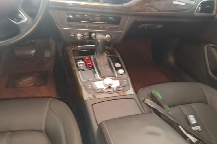 Used Audi A6L 2016 TFSI Technology Edition Gear Lever