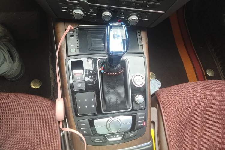 Used Audi A6L 2016 TFSI Comfort Model Gear Lever