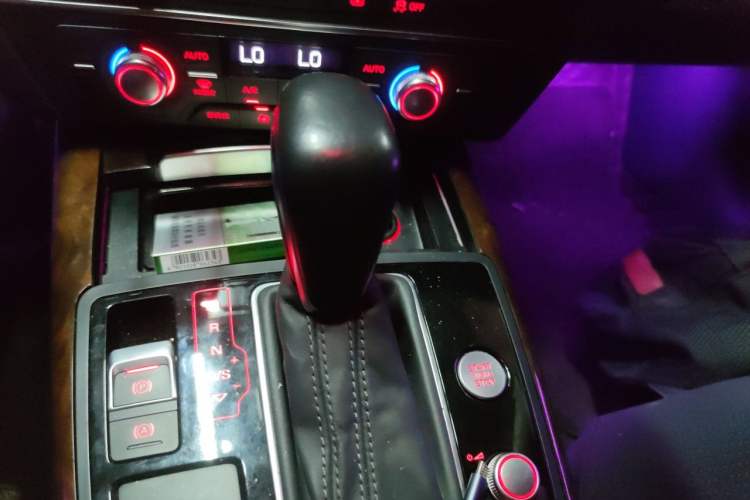 Used Audi A6L 2016 TFSI Comfort Model Gear Lever