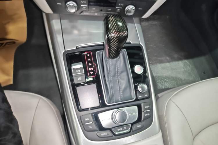 Used Audi A6L 2016 45 TFSI quattro Sport Edition Gear Lever