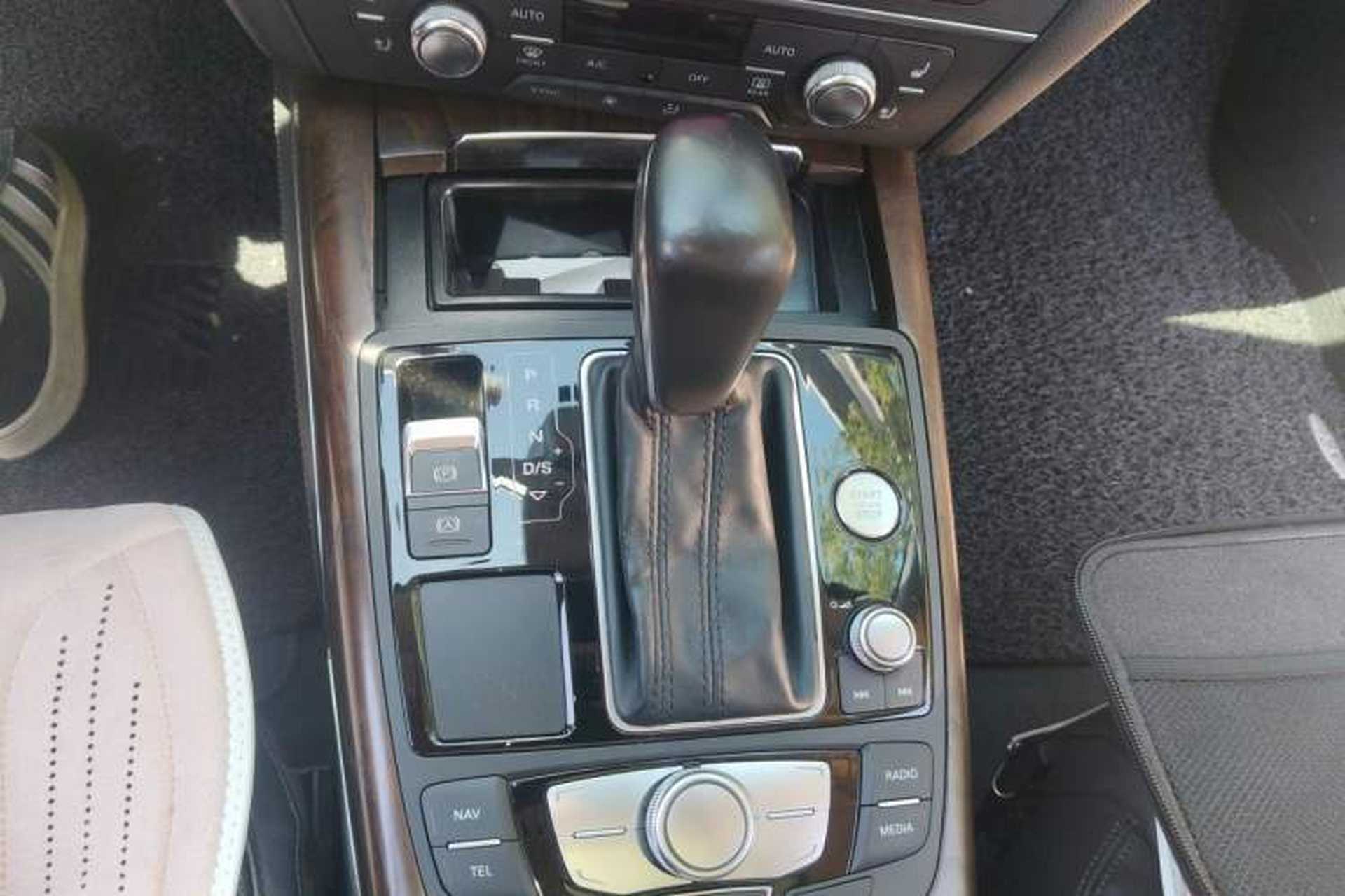 Used Audi A6L 2016 50 TFSI quattro Prestige Edition Gear Lever