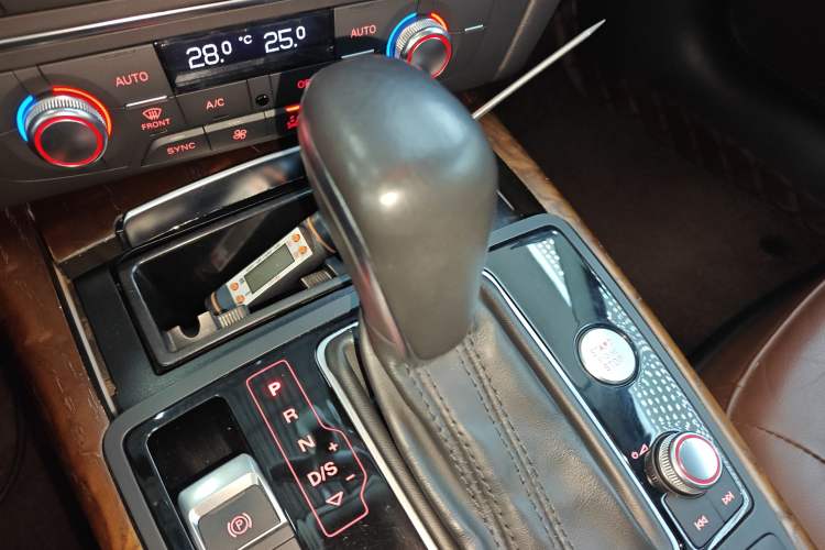 Used Audi A6L 2016 45 TFSI quattro Sport Edition Gear Lever