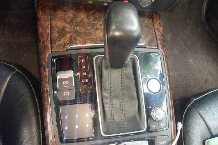 Used Audi A6L 2016 TFSI Technology Edition Gear Lever