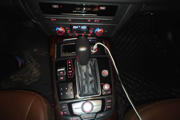 Used Audi A6L 2016 30 FSI Comfort Version Gear Lever