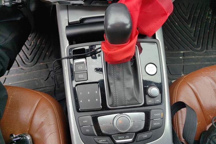 Used Audi A6L 2016 TFSI Technology Edition Gear Lever
