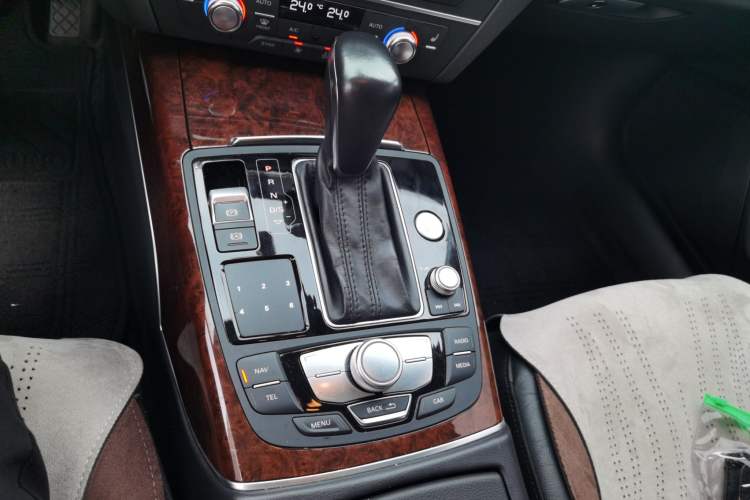 Used Audi A6L 2016 30 FSI Comfort Version Gear Lever