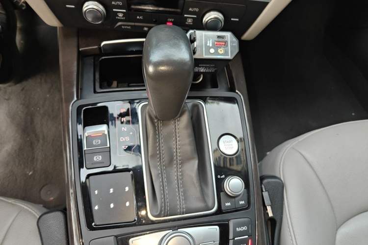 Used Audi A6L 2016 30 FSI Technology Model Gear Lever